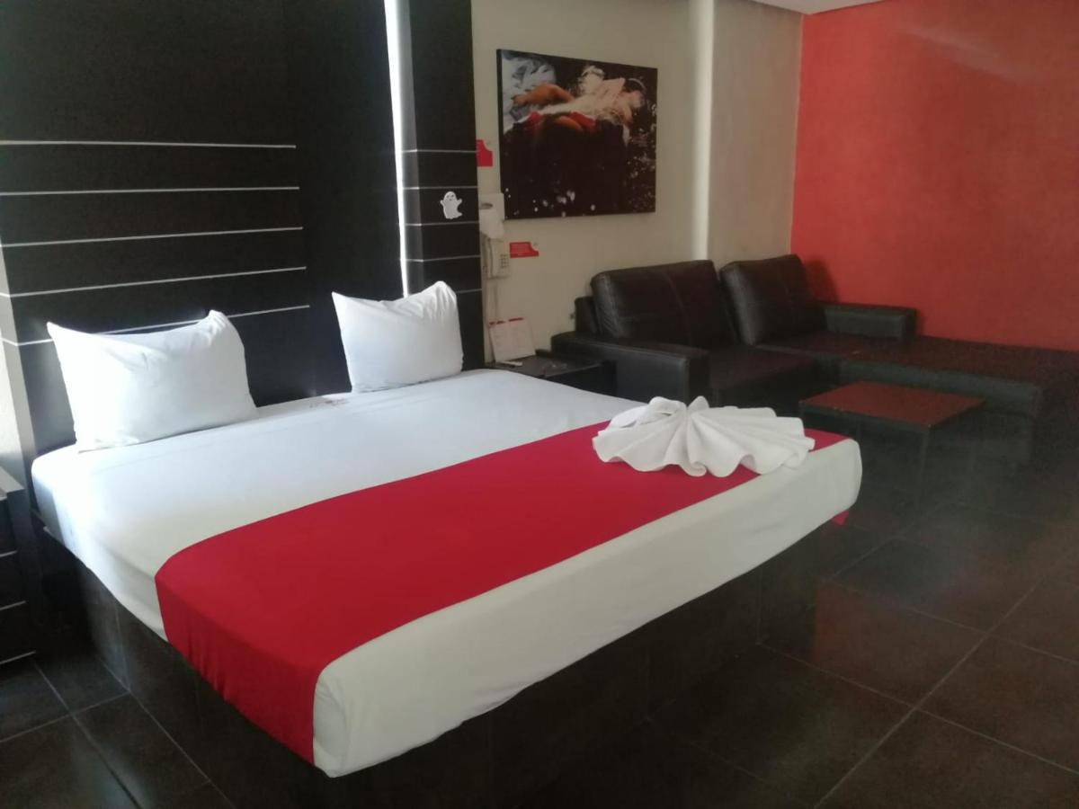 Auto Hotel Las Maravillas Santa Cruz Xoxocotlan ภายนอก รูปภาพ