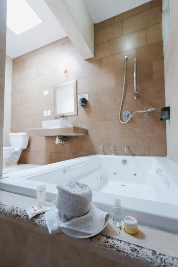 Auto Hotel Las Maravillas Santa Cruz Xoxocotlan ภายนอก รูปภาพ